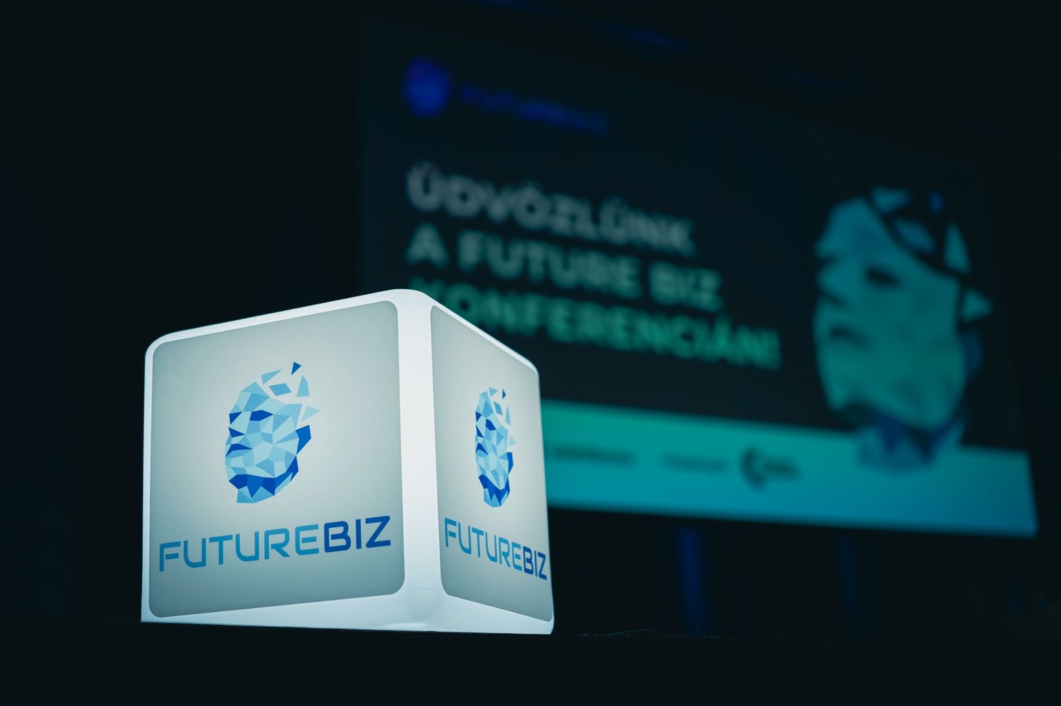 FutureBiz konferencia referencia előnézet