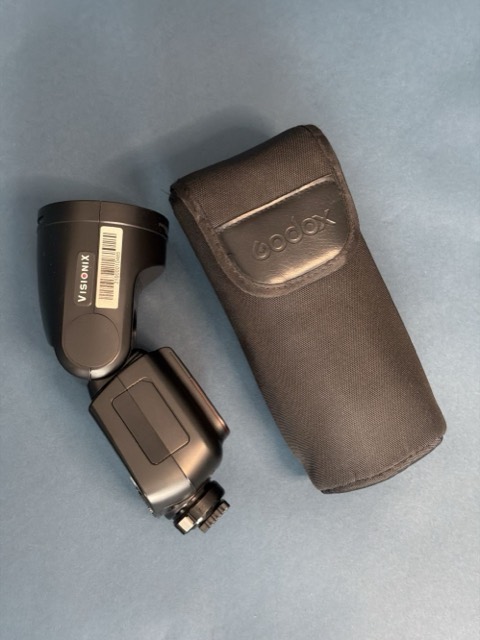 Godox V1S